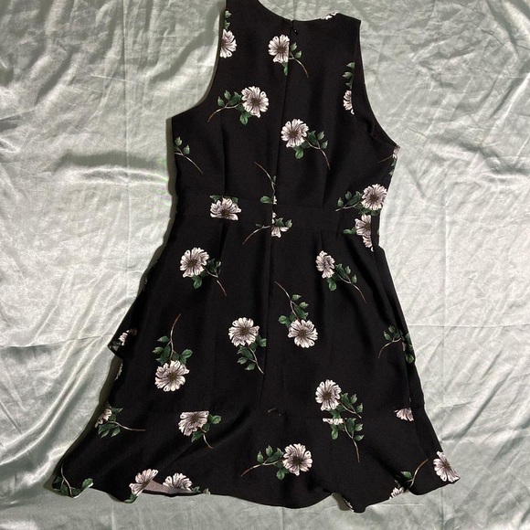 Banana Republic Floral Dress - Picture 2 of 2